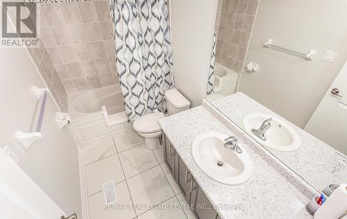 3 Dalbeattie Drive, Brampton, ON - Indoor Photo Showing Bathroom