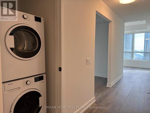 2706 - 108 Peter Street, Toronto, ON - Indoor Photo Showing Laundry Room