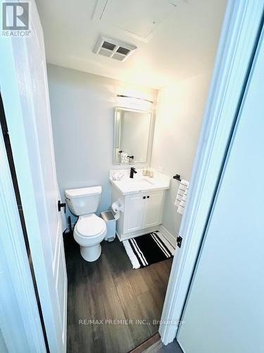 901 - 5418 Yonge Street, Toronto, ON - Indoor Photo Showing Bathroom