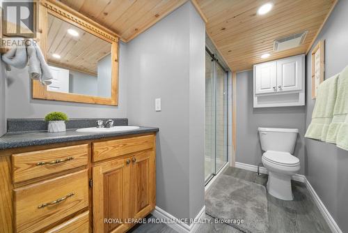 1981 Casey Road, Tyendinaga, ON - Indoor Photo Showing Bathroom