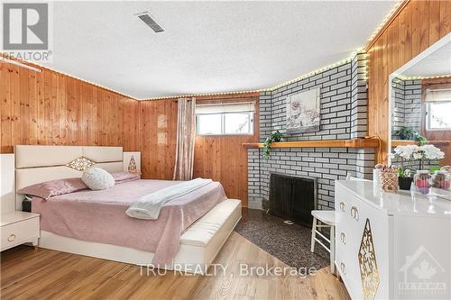 4775 Thunder Road, Ottawa, ON - Indoor Photo Showing Bedroom