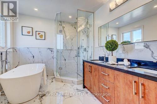 5 Luce Drive, Ajax, ON - Indoor Photo Showing Bathroom