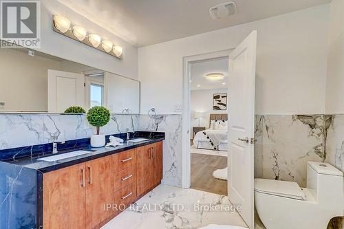 5 Luce Drive, Ajax, ON - Indoor Photo Showing Bathroom