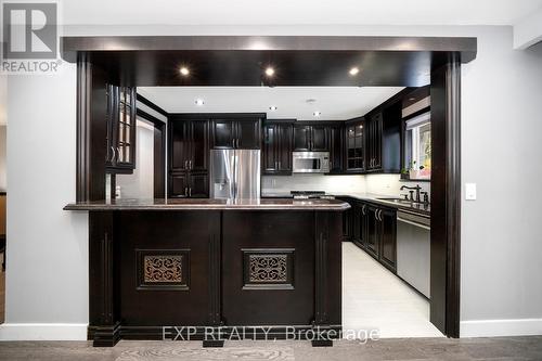 215 Mill Road, Toronto, ON - Indoor Photo Showing Kitchen With Upgraded Kitchen