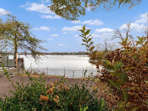 Vue sur l'eau - 218 Boul. Des Prairies, Laval (Laval-Des-Rapides), QC - Outdoor With View