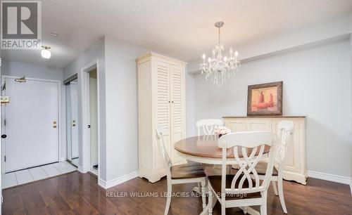 922 - 95 Trailwood Drive, Mississauga, ON - Indoor Photo Showing Dining Room