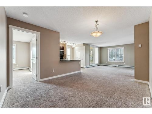 #102 18122 77 St Nw, Edmonton, AB - Indoor Photo Showing Other Room