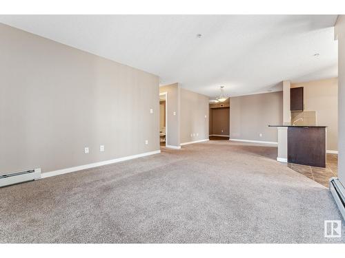 #102 18122 77 St Nw, Edmonton, AB - Indoor Photo Showing Other Room