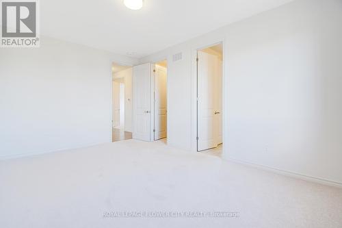 32 Twinleaf Crescent, Adjala-Tosorontio, ON -  Photo Showing Other Room