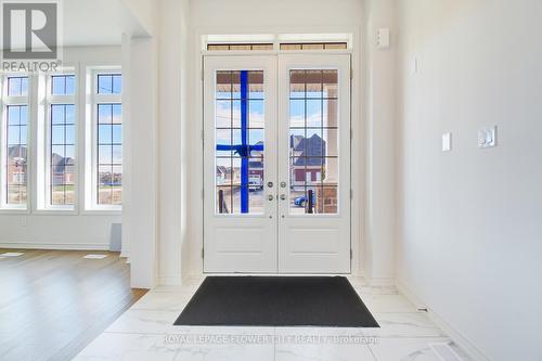 32 Twinleaf Crescent, Adjala-Tosorontio, ON - Indoor Photo Showing Other Room