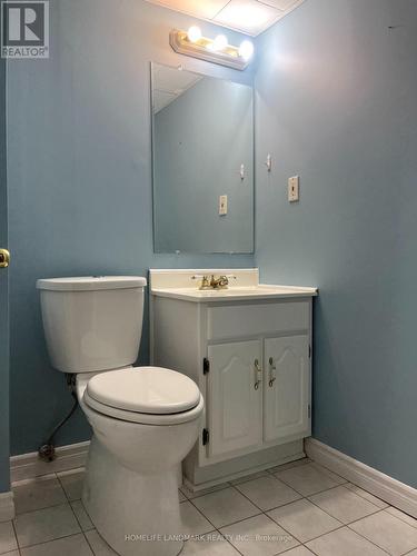 635 Lomond Crescent, Burlington, ON - Indoor Photo Showing Bathroom