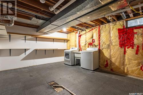 1525 Hnatyshyn Avenue, Saskatoon, SK - Indoor Photo Showing Basement