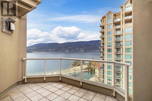 1152 Sunset Drive Unit# 1702, Kelowna, BC - Outdoor With Body Of Water