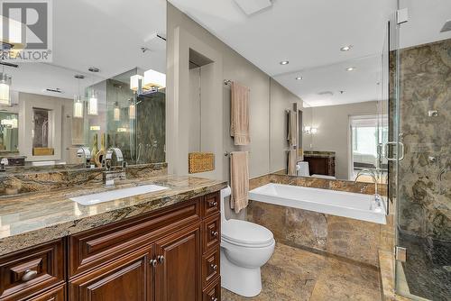 1152 Sunset Drive Unit# 1702, Kelowna, BC - Indoor Photo Showing Bathroom