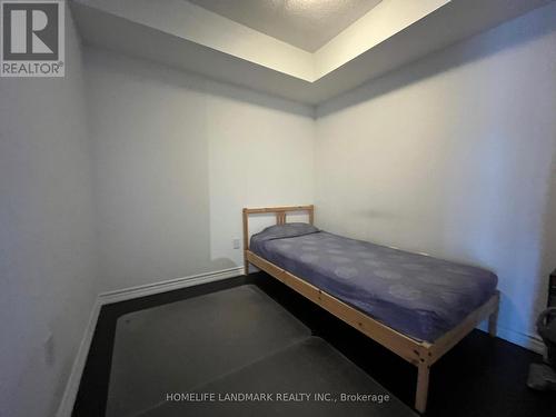 1812 - 386 Yonge Street, Toronto, ON - Indoor Photo Showing Bedroom