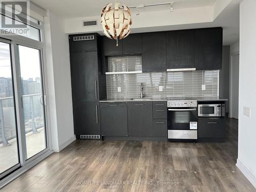 3110 - 365 Church Street, Toronto, ON - Indoor Photo Showing Kitchen With Upgraded Kitchen