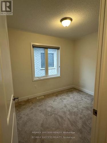 605 Etheridge Avenue W, Milton, ON - Indoor Photo Showing Other Room