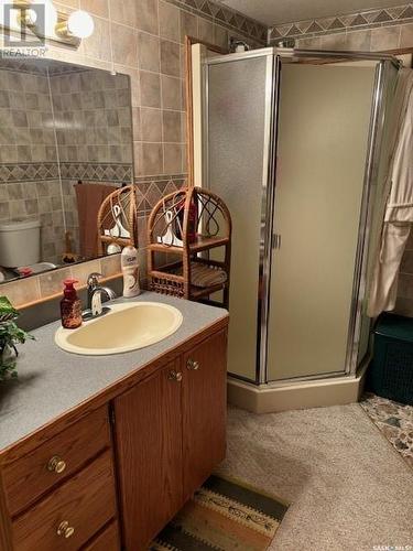 142 Coronation Drive, Canora, SK - Indoor Photo Showing Bathroom