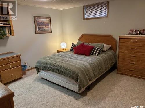 142 Coronation Drive, Canora, SK - Indoor Photo Showing Bedroom