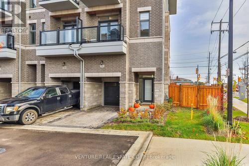 3002 Islington Avenue, Toronto, ON - Outdoor With Balcony