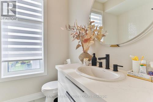 3002 Islington Avenue, Toronto, ON - Indoor Photo Showing Bathroom