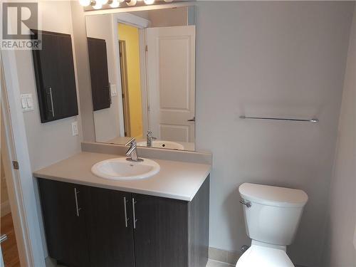 136 King George Street Unit#2, Ottawa, ON - Indoor Photo Showing Bathroom