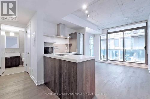 437 - 461 Adelaide Street W, Toronto, ON - Indoor Photo Showing Kitchen