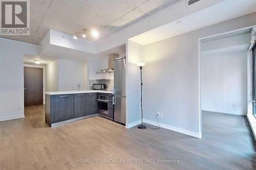 437 - 461 Adelaide Street W, Toronto, ON - Indoor Photo Showing Kitchen