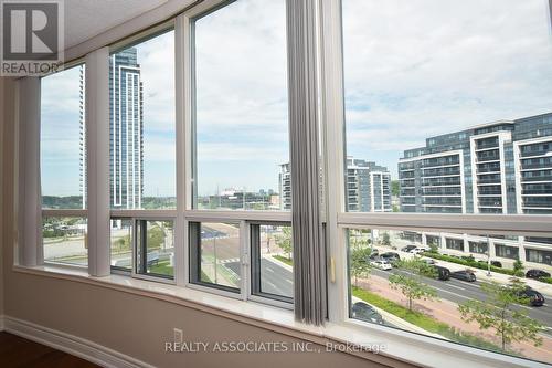 811 - 48 Suncrest Boulevard, Markham, ON - Indoor Photo Showing Other Room