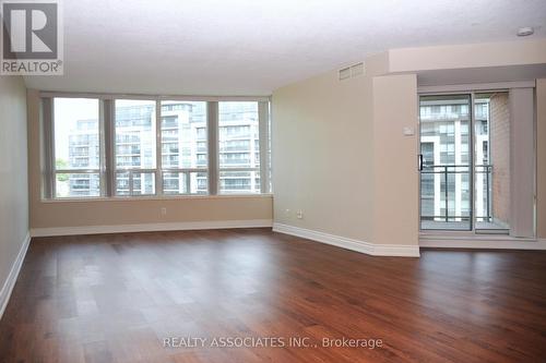 811 - 48 Suncrest Boulevard, Markham, ON - Indoor Photo Showing Other Room