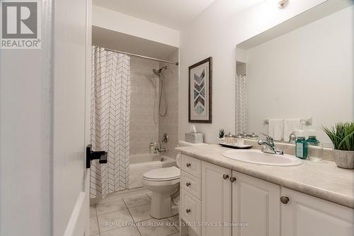 7 Trent Avenue, Toronto, ON - Indoor Photo Showing Bathroom