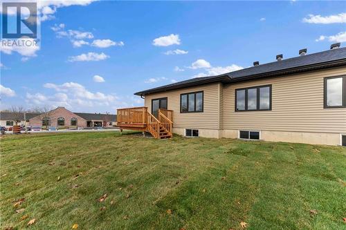 1 Bamagillia Street, Cobden, ON - Outdoor