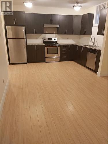 136 King George Street Unit#1, Ottawa, ON - Indoor Photo Showing Kitchen