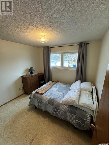 1043 Queen Street, Regina, SK - Indoor Photo Showing Bedroom