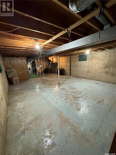 1043 Queen Street, Regina, SK - Indoor Photo Showing Basement