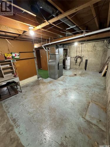 1043 Queen Street, Regina, SK - Indoor Photo Showing Basement