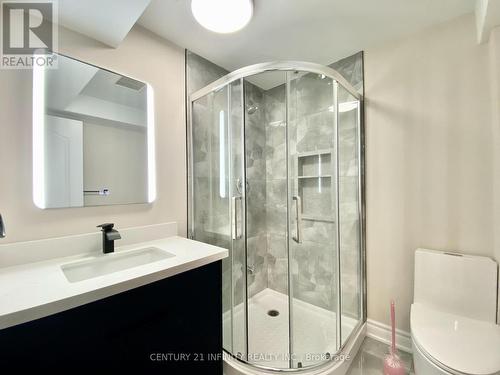 33 Grendon Crescent, Brampton (Credit Valley), ON - Indoor Photo Showing Bathroom