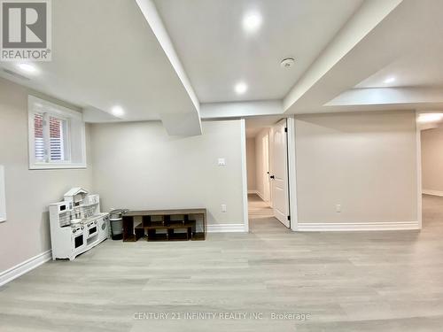 33 Grendon Crescent, Brampton (Credit Valley), ON - Indoor Photo Showing Basement