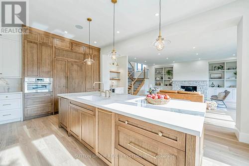 43 Millburn Drive, Toronto, ON - Indoor Photo Showing Kitchen