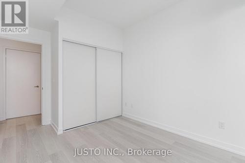 3808 - 115 Mcmahon Drive, Toronto, ON - Indoor Photo Showing Other Room