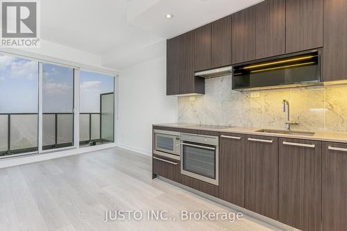 3808 - 115 Mcmahon Drive, Toronto, ON - Indoor Photo Showing Kitchen With Upgraded Kitchen