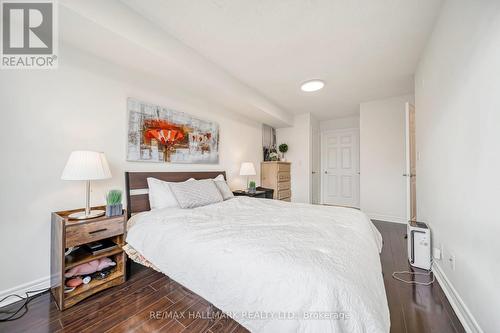 1002 - 225 Wellesley Street E, Toronto, ON - Indoor Photo Showing Bedroom