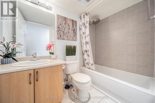 1002 - 225 Wellesley Street E, Toronto, ON - Indoor Photo Showing Bathroom