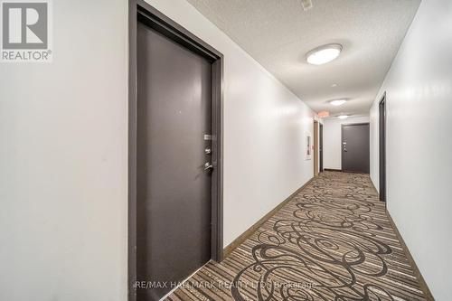 1002 - 225 Wellesley Street E, Toronto, ON - Indoor Photo Showing Other Room