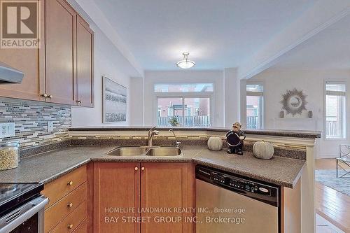 70 Goldenwood Crescent, Markham, ON - Indoor Photo Showing Kitchen With Double Sink