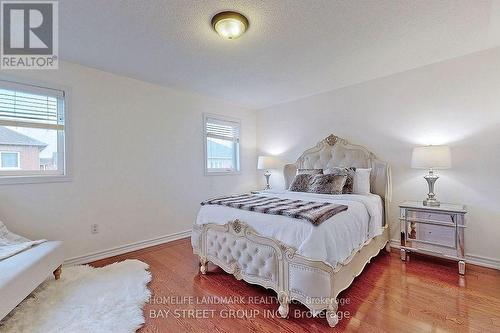 70 Goldenwood Crescent, Markham, ON - Indoor Photo Showing Bedroom