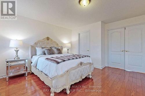 70 Goldenwood Crescent, Markham, ON - Indoor Photo Showing Bedroom