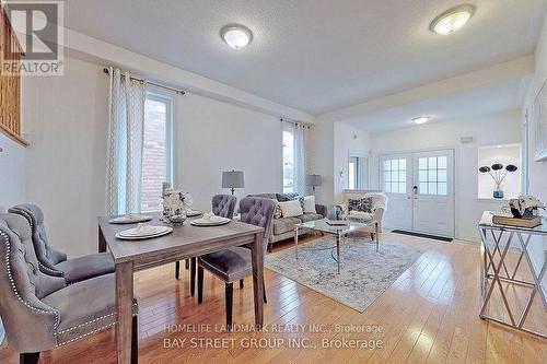 70 Goldenwood Crescent, Markham, ON - Indoor Photo Showing Living Room