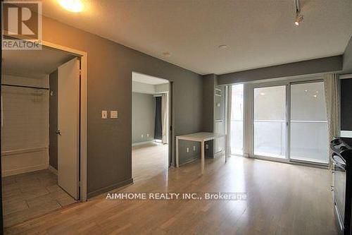 401 - 126 Simcoe Street, Toronto, ON - Indoor Photo Showing Other Room