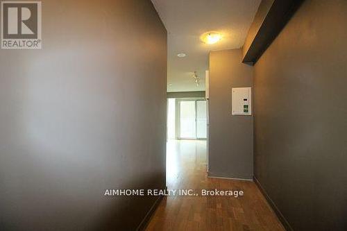 401 - 126 Simcoe Street, Toronto, ON - Indoor Photo Showing Other Room